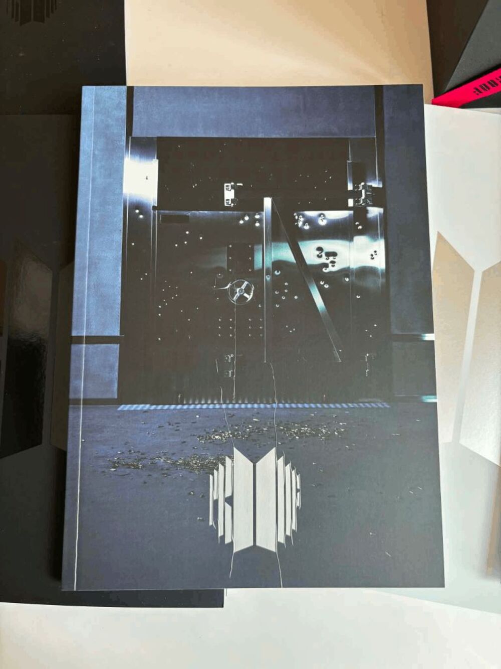 BTS Proof Standard Edition Album with Yoongi Photo Card - Picture 6 of 9